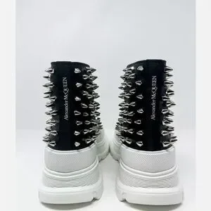 Alexander McQueen | Shoes | Alexander Mcqueen Boxer Dog Calf Spike